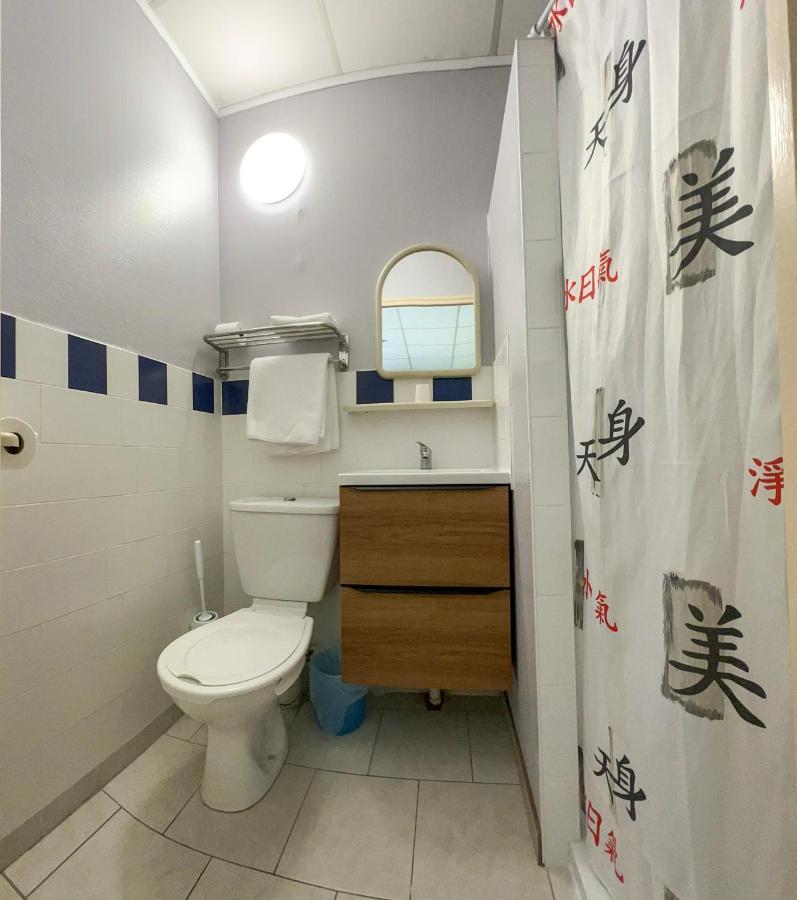 Le Petit Logis Hotel Beaumont-en-Veron ภายนอก รูปภาพ