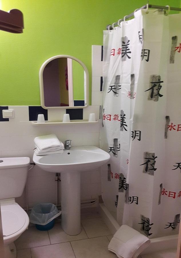 Le Petit Logis Hotel Beaumont-en-Veron ภายนอก รูปภาพ